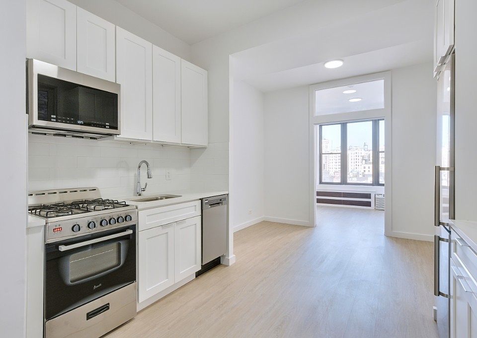 1st image of 308 W 82nd St APT 10B