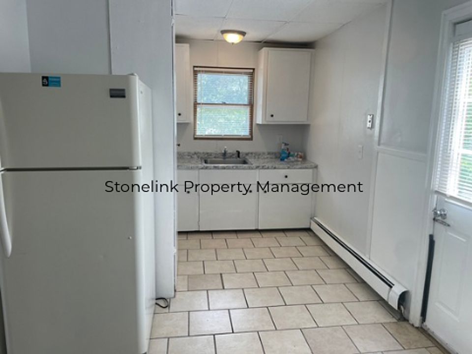 1st image of X61 Elm St #2L