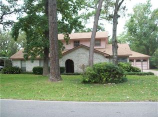 25511 Oakhurst Dr, Spring, TX 77386