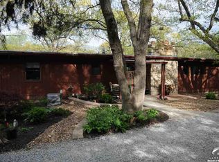 22832 Hatchell Rd, Tonganoxie, KS 66086