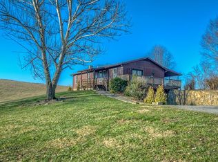 19334 Waylon Dr, Abingdon, VA 24211