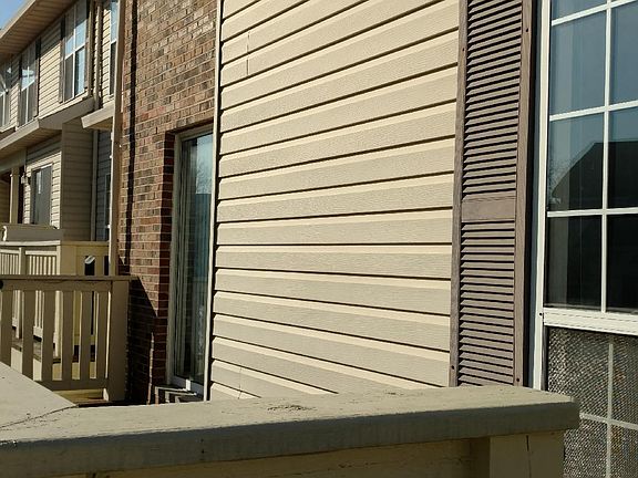 3rd image of 540 W Parkside Dr