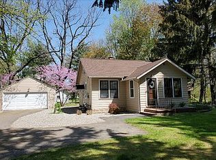 3818 Grand Prairie Rd, Kalamazoo, MI 49006