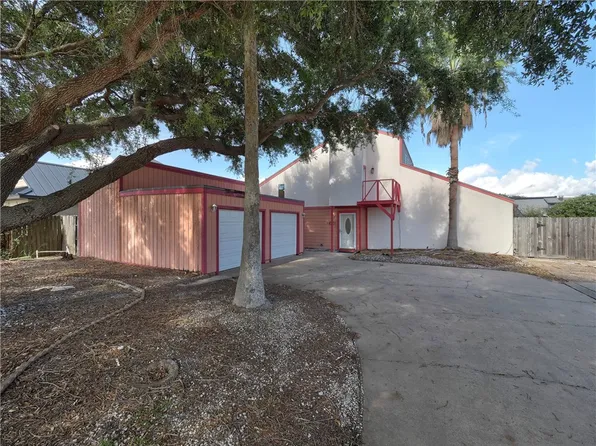 14321 Goldfish St, Corpus Christi, TX 78418