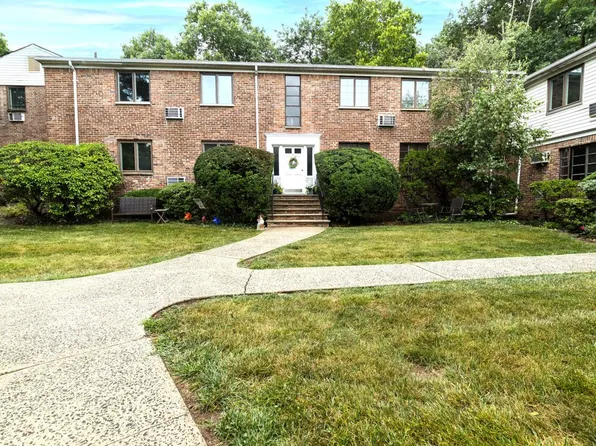 7 Stone Hill Rd APT B, Springfield, NJ 07081