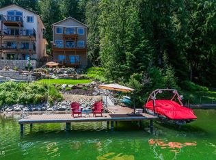 115 W Lakeview Blvd, Priest River, ID 83856