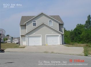 500 SW 6th St, Blue Springs, MO 64014