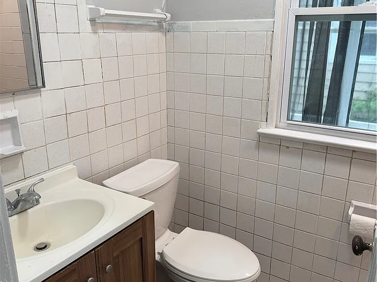 415 Magee Ave #2 — Photo 10