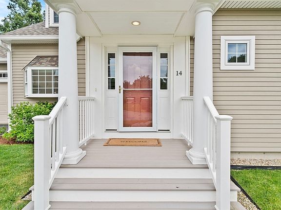 2nd image of 14 Dorlando Way #14