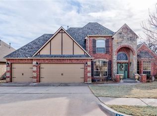 2225 Flint Ridge Rd, Edmond, OK 73003