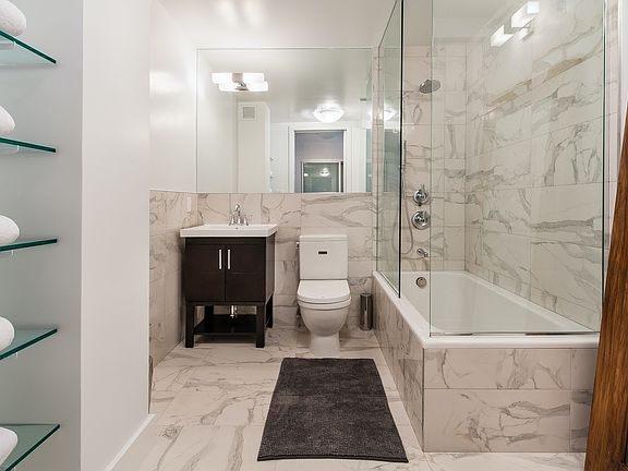 5th image of 1 Irving Pl #V7