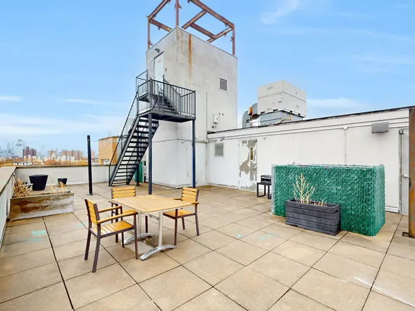 97 Grand Avenue image 10 of 12