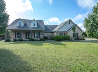 616 Greenwood Rd, Decatur, TX 76234