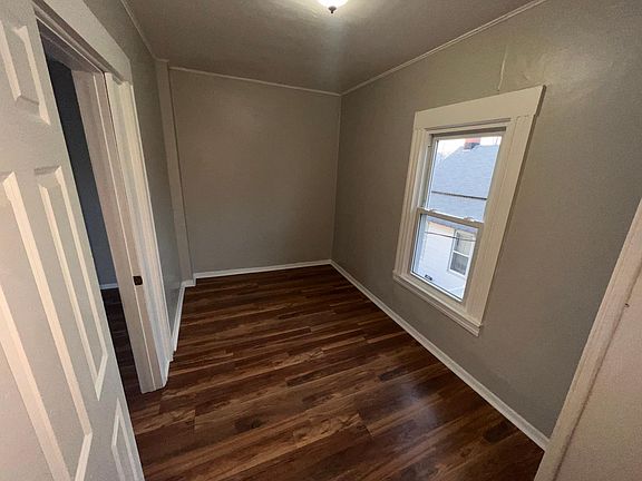 4th image of 3272 W 50th St Unit 2