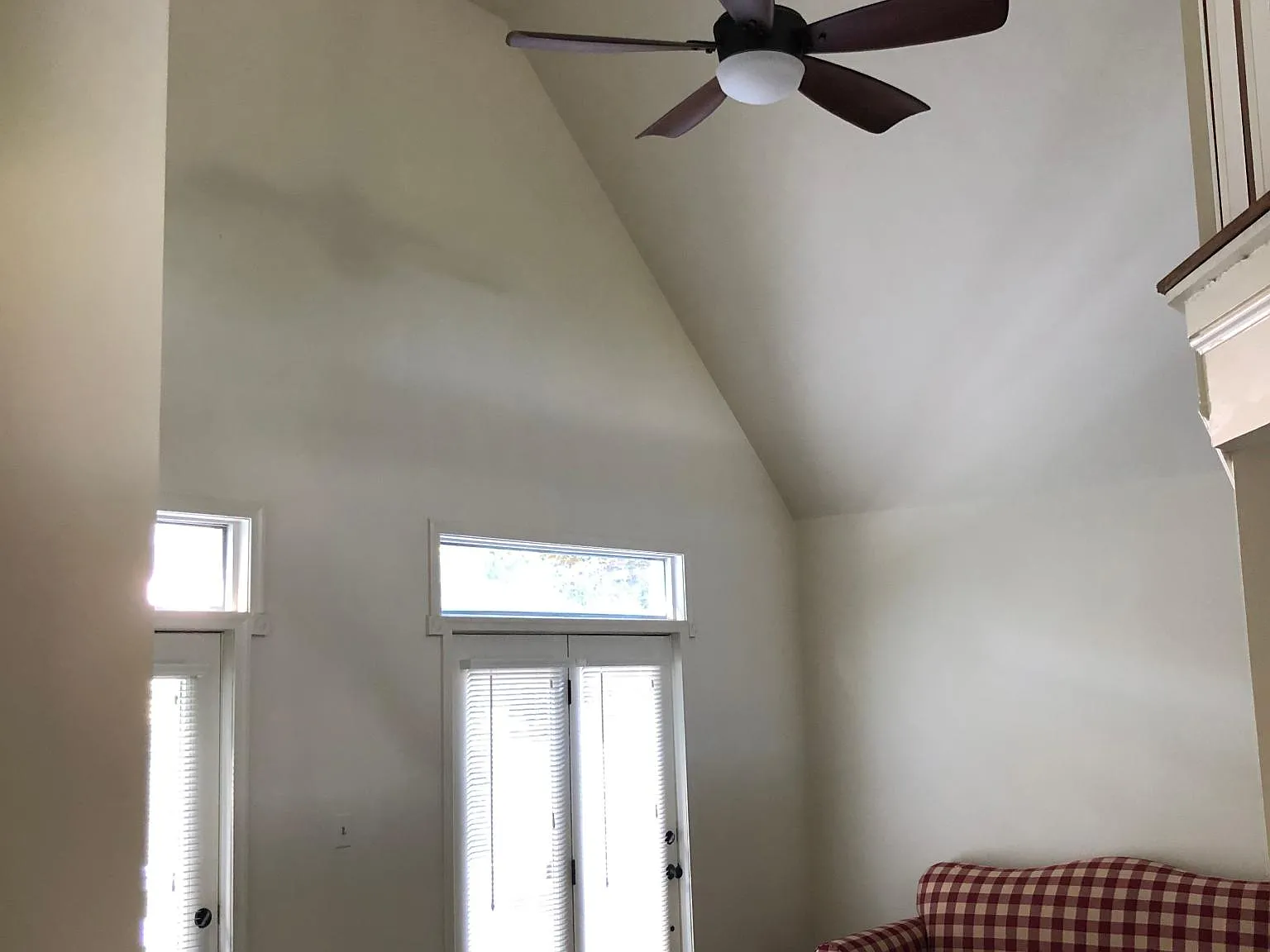 207 Knob Creek Ln — Photo 3
