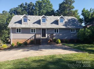 21516 Delftmere Dr, Cornelius, NC 28031