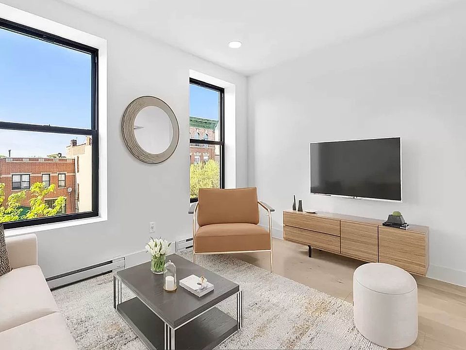 1st image of 168 Sumpter St #2B