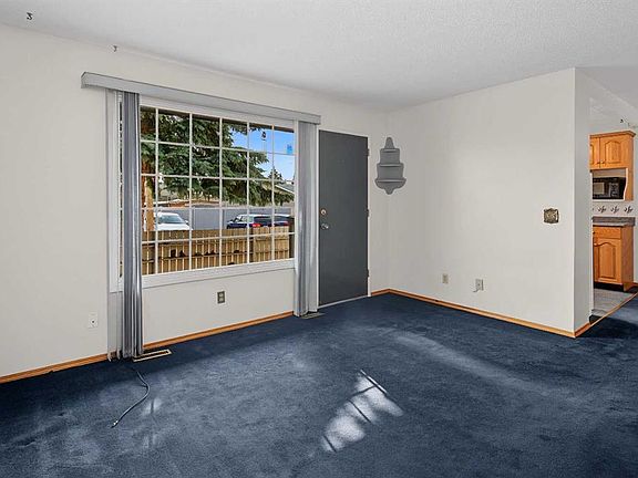 3rd image of 175 E Manora Pl NE #75