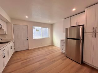 942 41st St, Oakland, CA 94608