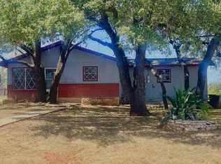 700 Ettie St, Fredericksburg, TX 78624