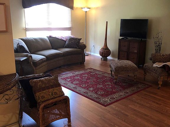 4th image of 3715 S Grasstree Ct