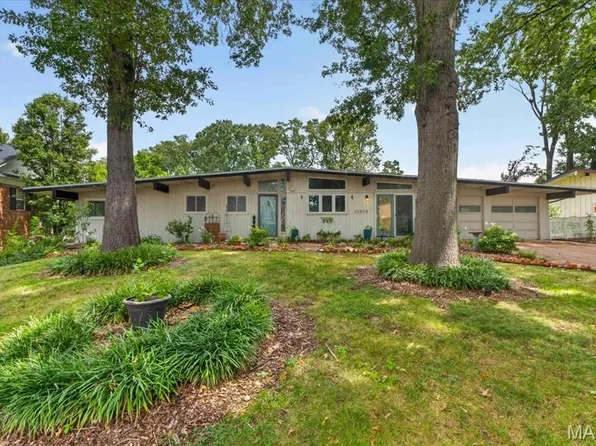 11615 Serama Dr, Saint Louis, MO 63131