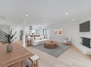 1334 9th St #4, Santa Monica, CA 90401