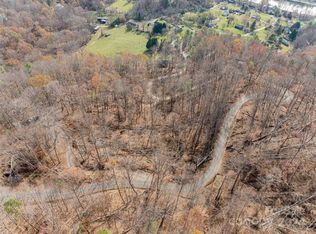 123 Camelfield Rd, Weaverville, NC 28787