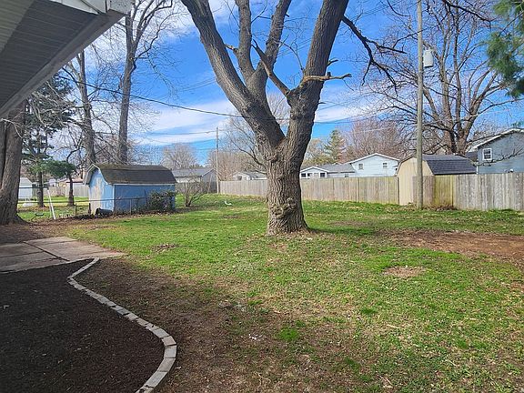 3rd image of 1418 Mar Lee Ln