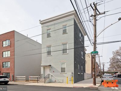 1542 N 8th St, Philadelphia, PA, 19122