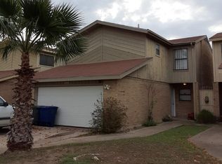 907 E Del Mar Blvd, Laredo, TX 78041