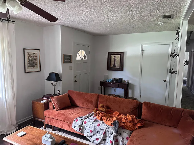 106 Middleton Dr — Photo 9
