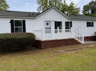 112 Monsum Ct, Elloree, SC 29047