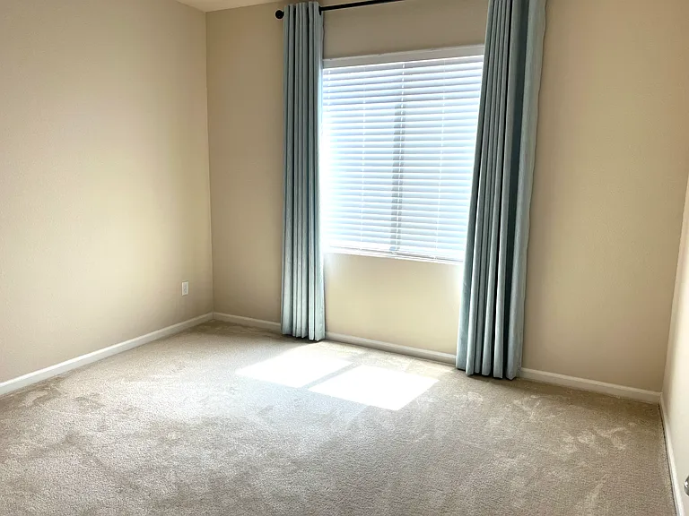 2410 Trail Dust Ln — Photo 12