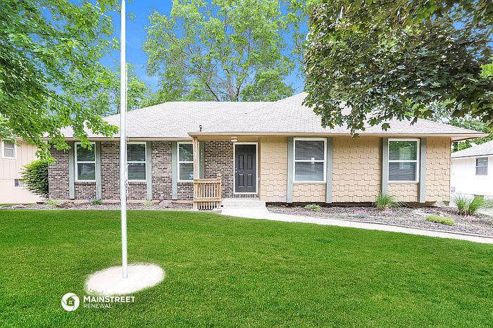 1st image of 18306 E Hanthorn Dr