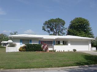 8703 143rd St, Seminole, FL 33776