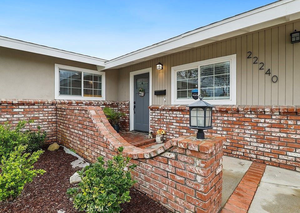 22240 Cohasset St, Canoga Park, CA 91303 Zillow