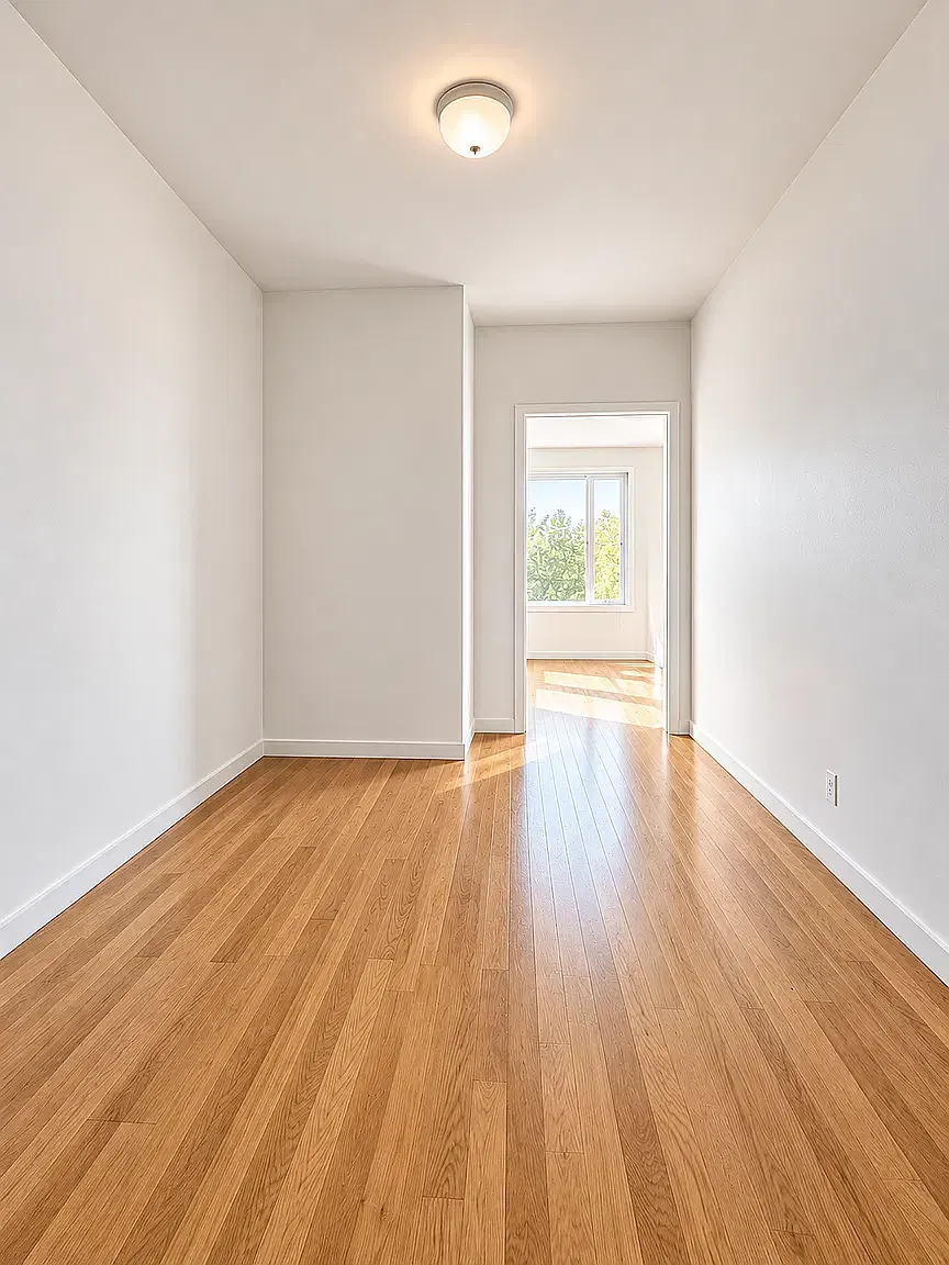 953 Metropolitan Avenue — Photo 4