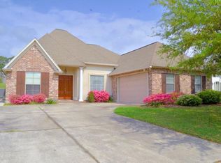 145 Cypress Lakes Dr, Slidell, LA 70458