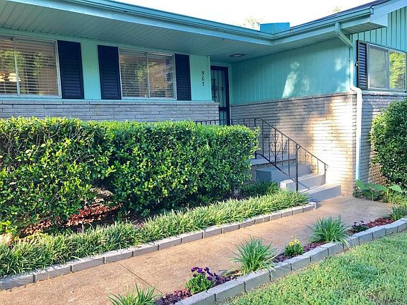 3rd image of 507 Harwood Dr