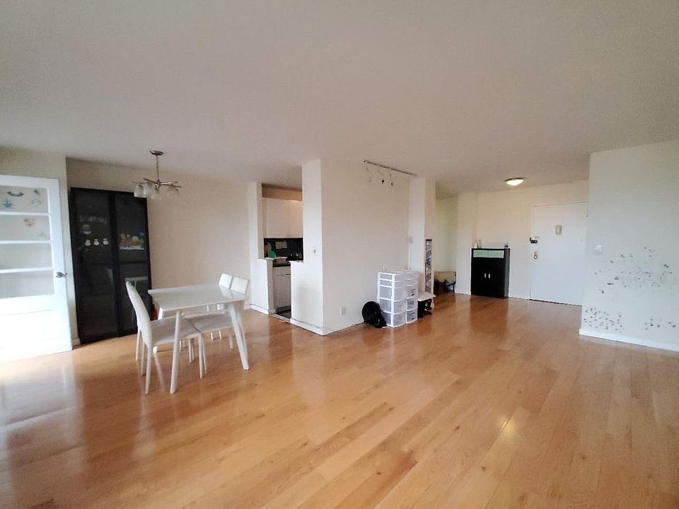 1st image of 43-10 Kissena Blvd #12J