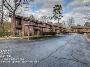 2311 Lakeshore Dr, Hot Springs, AR 71913