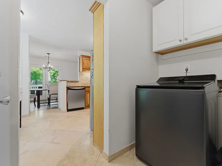 4524 High Grove Ct NW — Photo 10