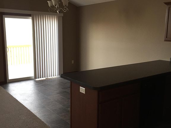 4th image of 4005 Nicholas Dr Unit 2