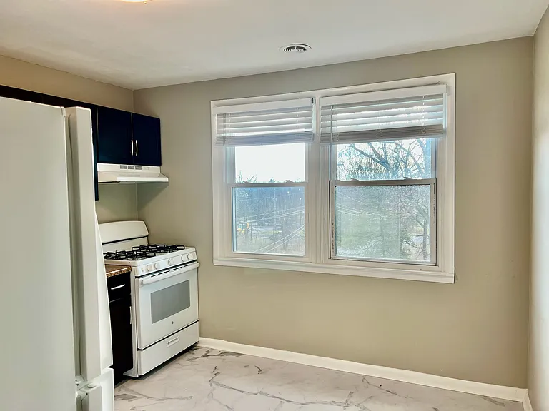 540 Warren Road - 5 — Photo 10