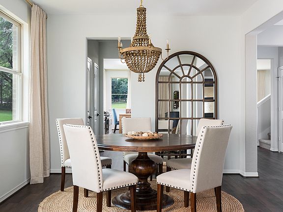 Cedar Pointe - Thames Interior Image 2