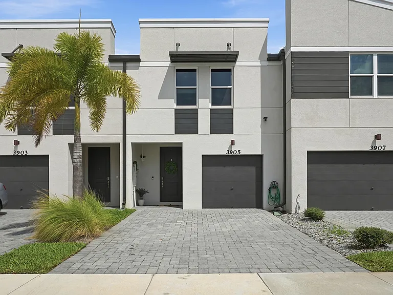 3905 SE Mentmore Ln — Photo 4