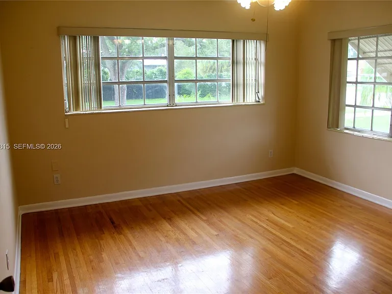 70 Hammond Dr — Photo 17