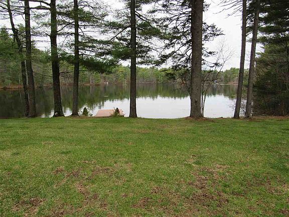 2nd image of 14 Beachwood Circle