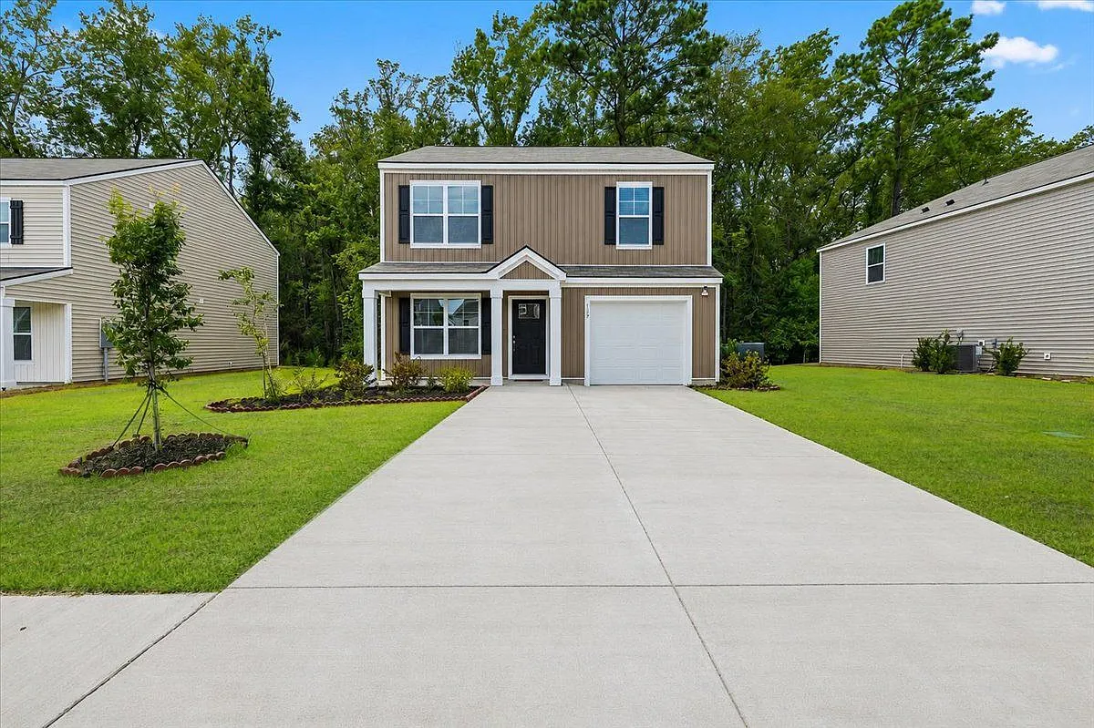3 bed, 2.5 bath, 1518 sqft, $2,300 — Photo 2